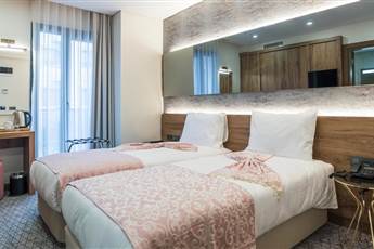 Graziella Gold Hotel 4*