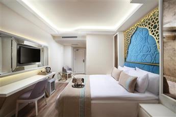 Great Fortune Design Hotel