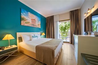 Green Bay Resort & Spa 5*