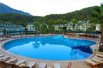 Green Forest Holiday Village 5*