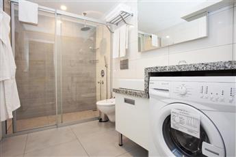 Green Garden Suites Hotel 4*