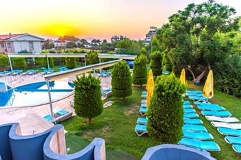 Green Gold Hotel 4*