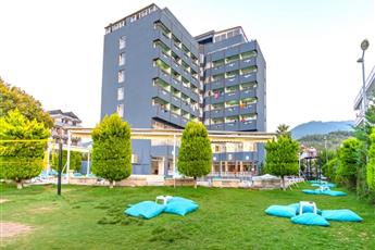 Green Gold Hotel 4*