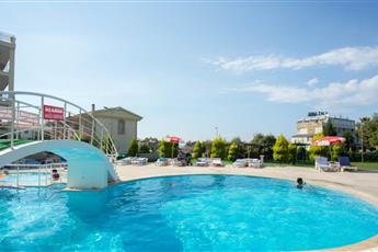 Green Gold Hotel