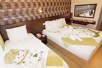 Green Gold Hotel