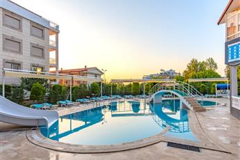 Green Gold Hotel