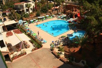 Green Life Hotel