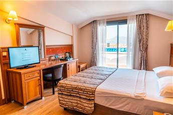 Green Nature Resort & Spa