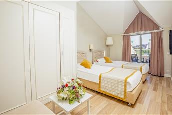 Greenwood Kemer Resort 4*