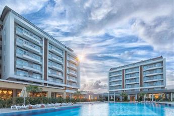 Greenwood Suites Resort 5*