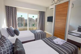 Greenwood Suites Resort 5*