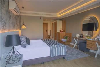 Greenwood Suites Resort 5*