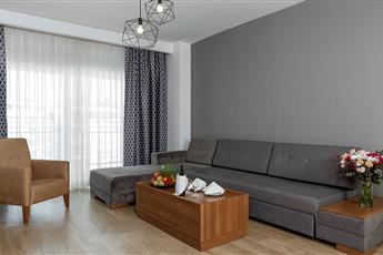 Greenwood Suites Resort 5*