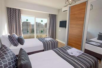 Greenwood Suites Resort 5*