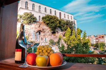 Gulliver Mansion Hotel