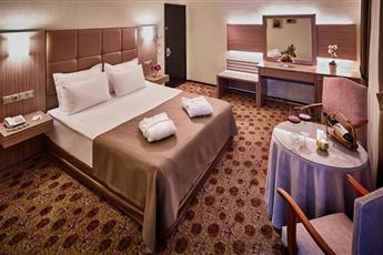 Gunes Hotel Merter 4*