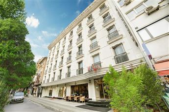 Halifaks Hotel 4*