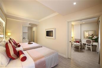 Halifaks Hotel 4*