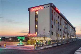 Hampton by Hilton Istanbul Arnavutkoy 4*