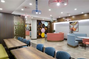 Hampton by Hilton Istanbul Arnavutkoy 4*