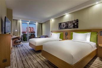 Hampton by Hilton Istanbul Atakoy 3*
