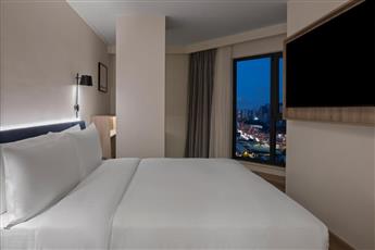 Hampton by Hilton Istanbul Merter 4*