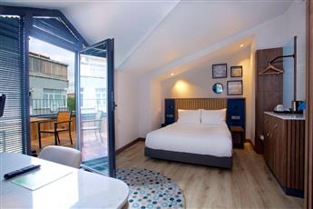 Hampton By Hilton Istanbul Old City 3*
