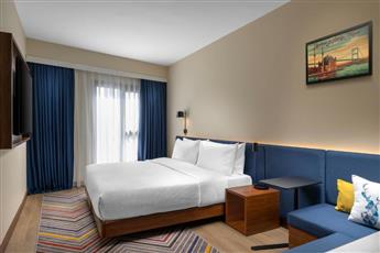 Hampton by Hilton Istanbul Sisli 4*