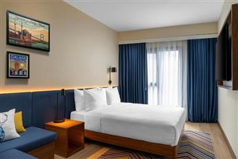 Hampton by Hilton Istanbul Sisli 4*