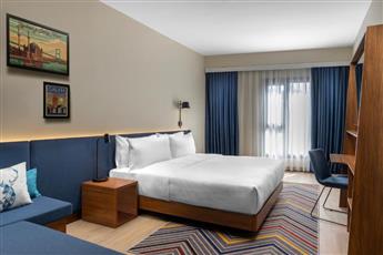 Hampton by Hilton Istanbul Sisli 4*