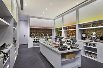 Hampton by Hilton Istanbul Zeytinburnu 4*