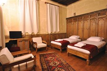 Has Cave Konak