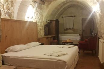 Has Cave Konak