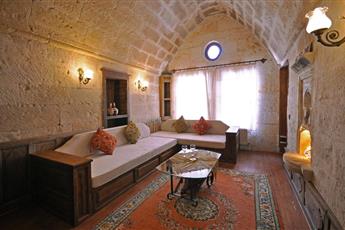 Has Cave Konak