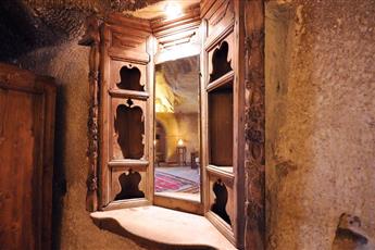 Has Cave Konak
