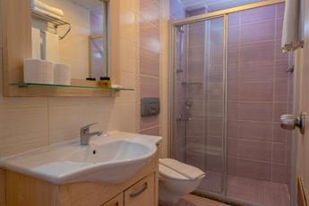 Hawaii Suite Beach Hotel