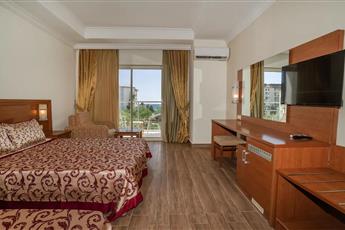 Hedef Beach Resort & Spa 5*