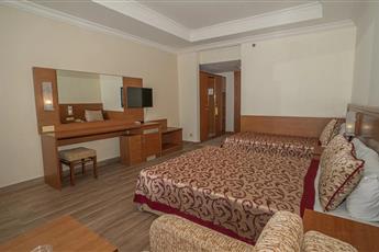 Hedef Beach Resort & Spa 5*