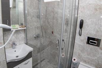 HHK Hotel Downtown 4*