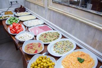 HHK Hotel Downtown 4*