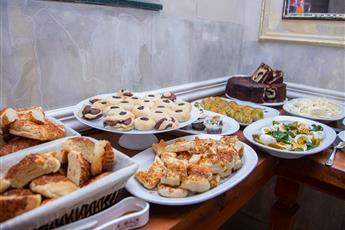 HHK Hotel Downtown 4*