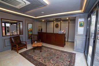 HHK Hotel Downtown 4*