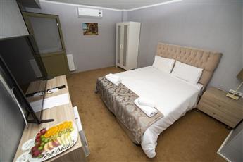 HHK Hotel Downtown 4*