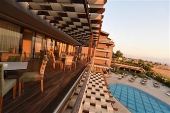 Hierapark Thermal Spa Hotel 4*