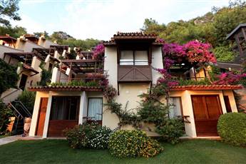 Hillside Beach Club 5*