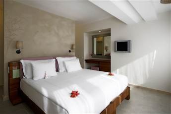 Hillside Beach Club 5*