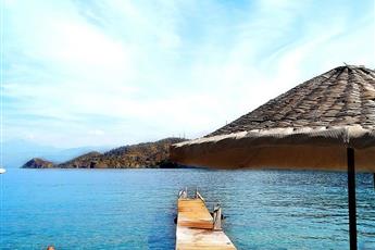 Hillside Beach Club