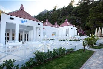 Hillside Beach Club