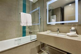 Hilton Garden Inn Istanbul Ataturk Airport 4*