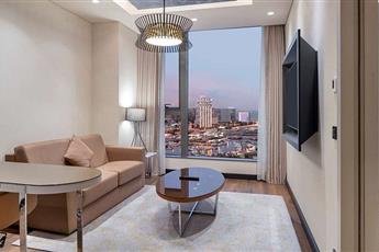 Hilton Istanbul Bakirkoy 5*